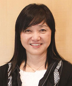 佐塚代表取締役写真